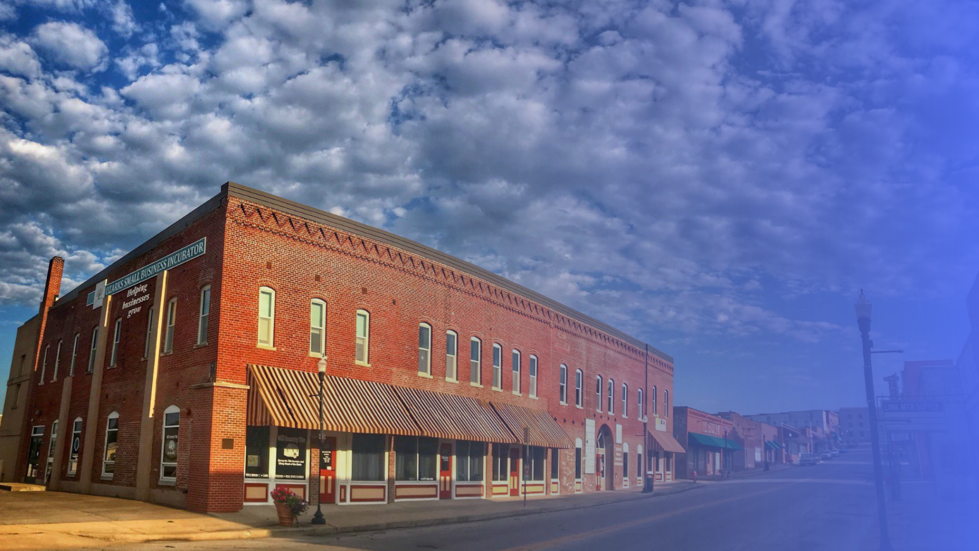 Building in downtown West Plains, Missouri