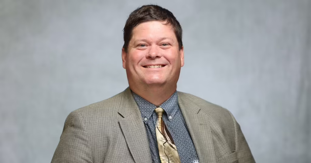 Mark Treat headshot